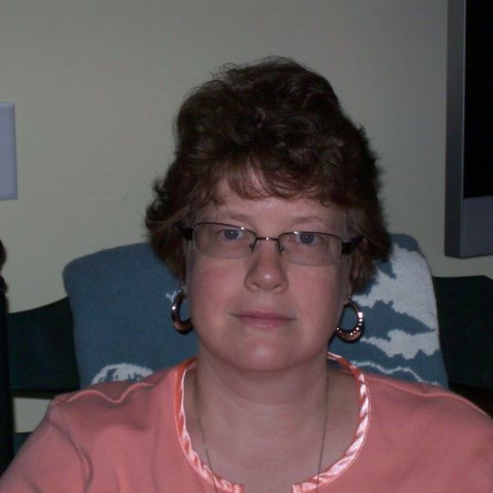 Meet your Posher, Carolyn